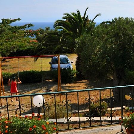 Aris Pension Aya Paraskevi Dış mekan fotoğraf