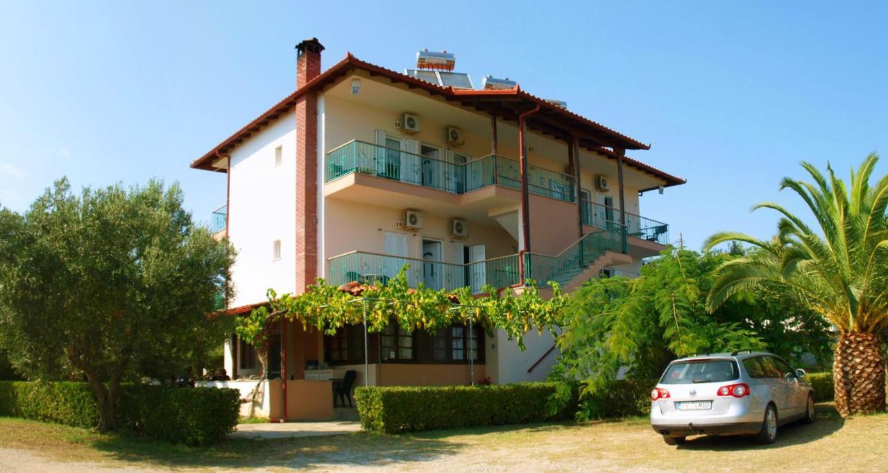 Aris Pension Aya Paraskevi Dış mekan fotoğraf